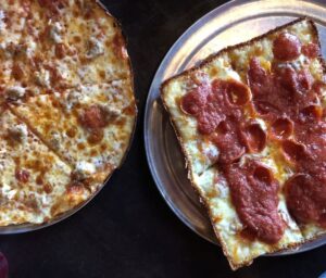 square pizza round pizza